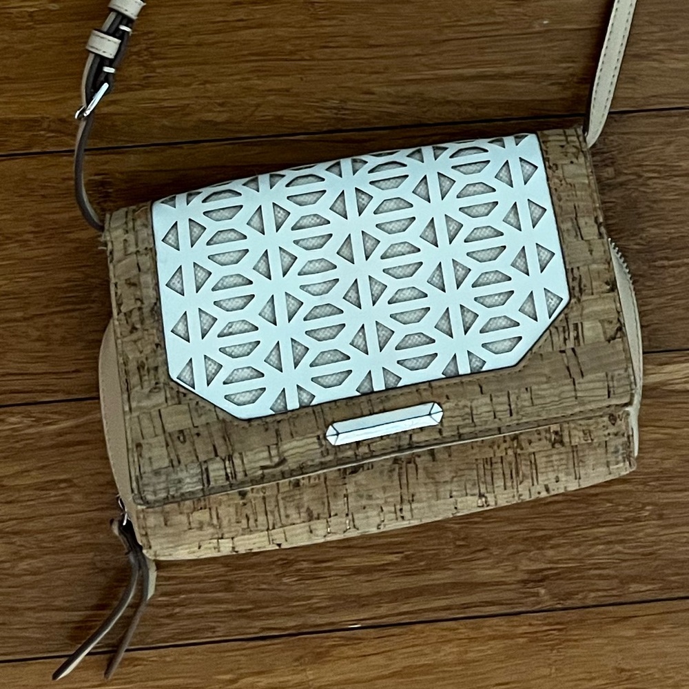 Stella and Dot cross body
